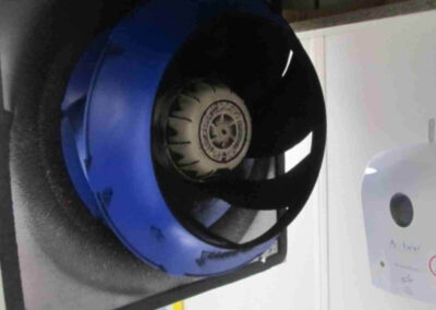 Schnelle Reparatur durch Austausch eines Ventilatormoduls